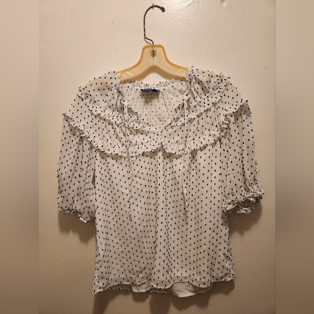 Cece Blouse Size small